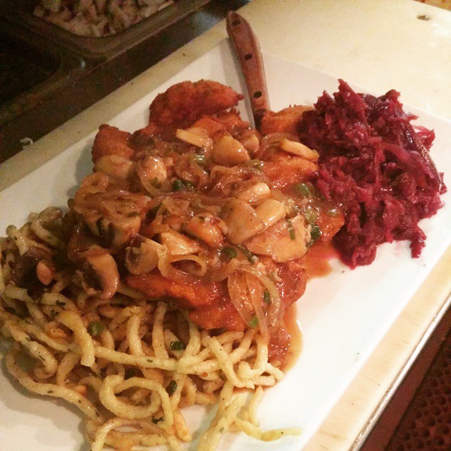 Jaeger Schnitzel with #spaetzel #redcabbage hunter style sauce with mushrooms & onions. #Jaegerschnitzel #Germanfood - from Instagram
