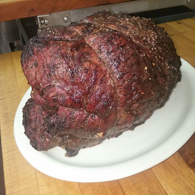What a work of art. Just out of the oven #roastbeef #beef #ovenbaked - from Instagram